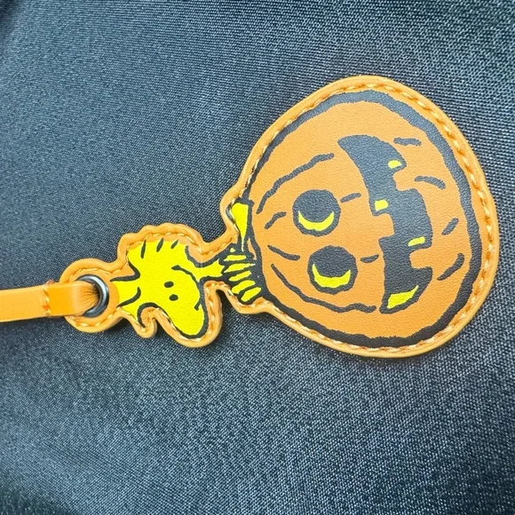 Loungefly Halloween Snoopy/Woodstock Peanuts Halloween Bag - Picture 8 of 9